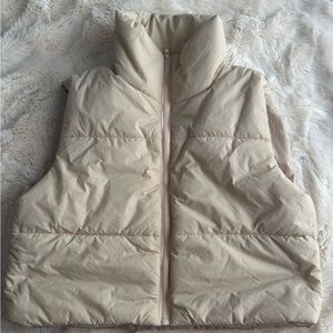 H&M light taupe Puffer Vest